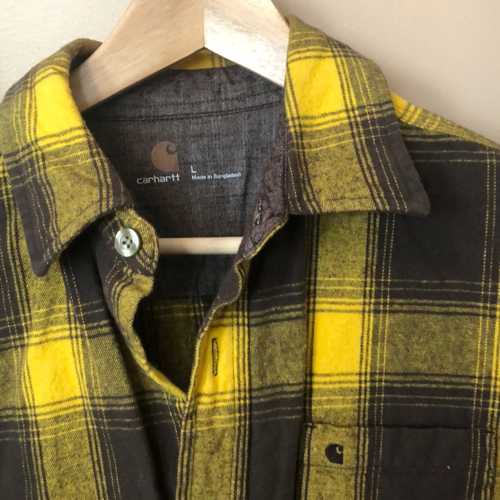 Never worn *Carhartt Flannel Button Down shirt*